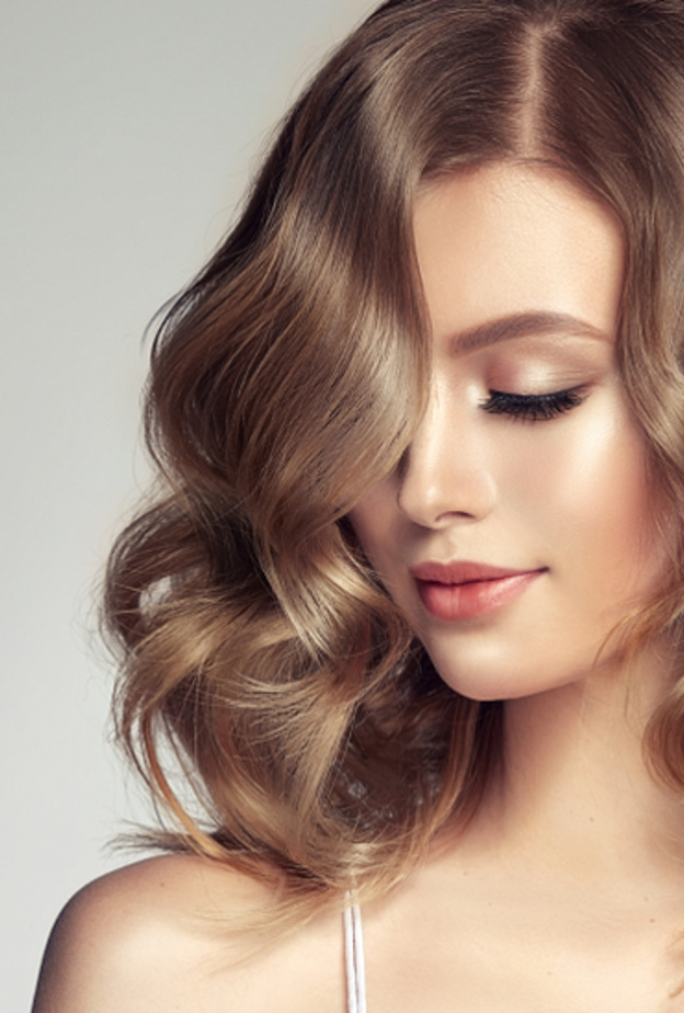 5 وصفات طبيعية لتساقط الشعر في فصل الصيف