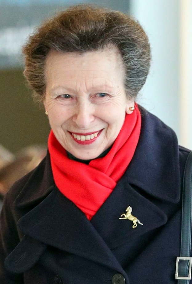 سيدات العائلات الملكية يستأنفن العمل بعد انتهاء فترة العزل الوقائي