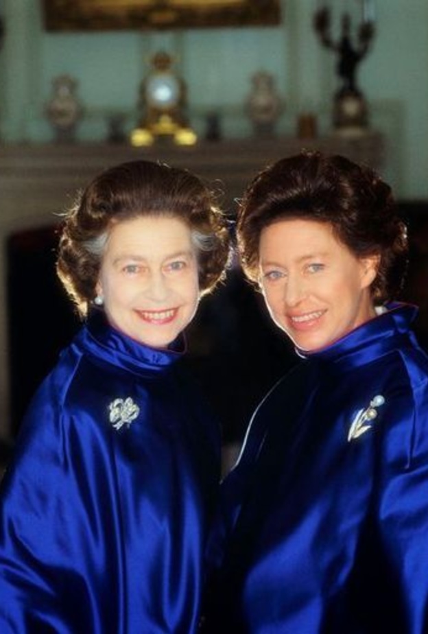 بالصور.. علاقة الأميرة مارغريت بشقيقتها الملكة قوية.. بالرغم من اختلافهما