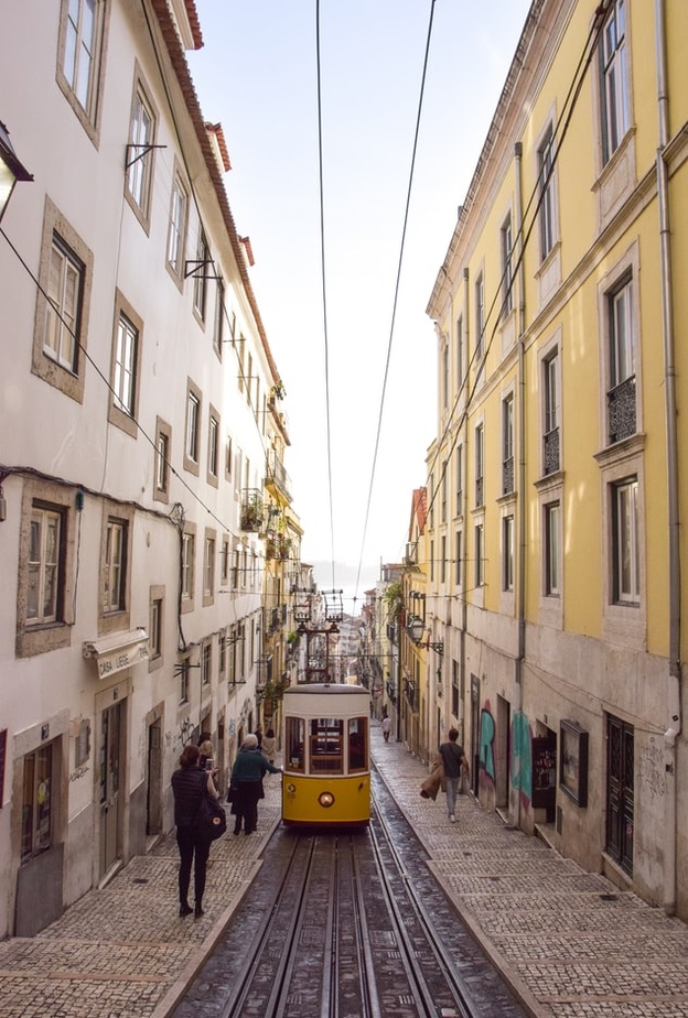 البرتغال - بواسطة Lucy-Claire