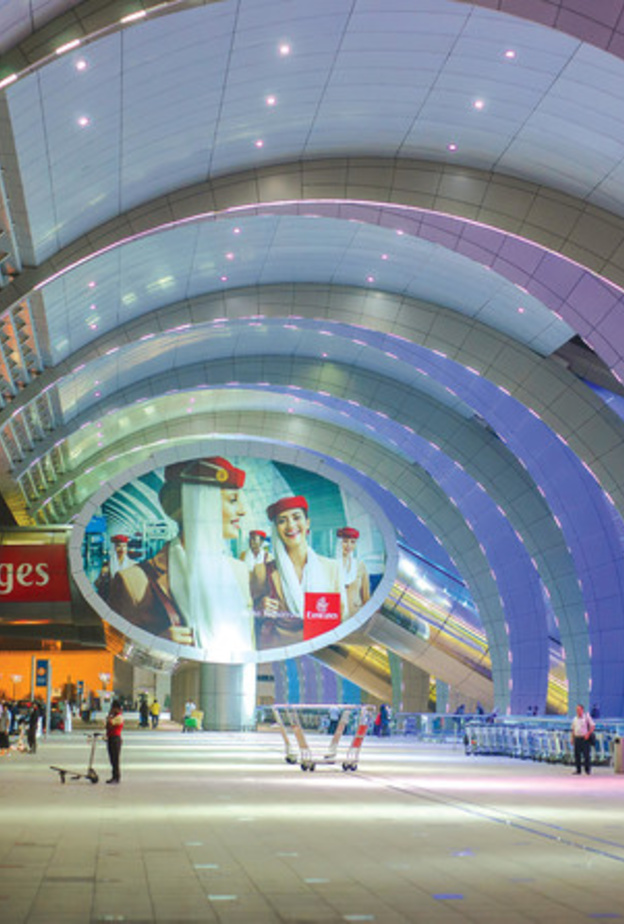 إليكم اشتراطات سفرالمواطنين والمقيمين في الإمارات