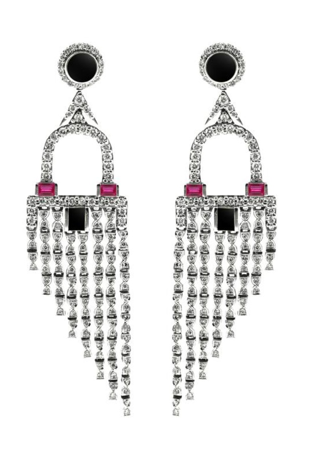 أقراط من ديبورا باجاني Deborah Pagani