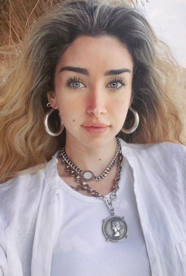 هنا الزاهد 2020