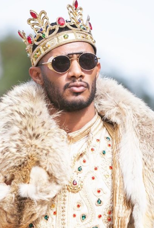 محمد رمضان يحصل على الدرع الماسي من يوتيوب