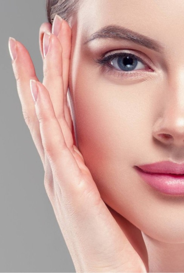 احصلي على عيون رائعة وتخلصي من الجفون المتورمة من خلال عملية شد الجفون السفلية