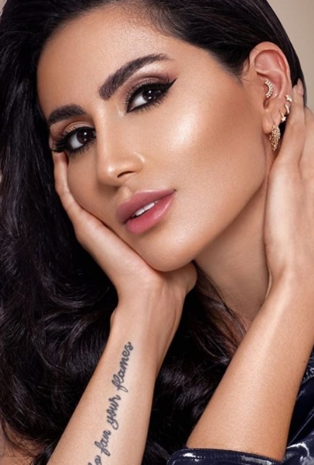 احمد فلوكس يرتبط ب ديالا مكي