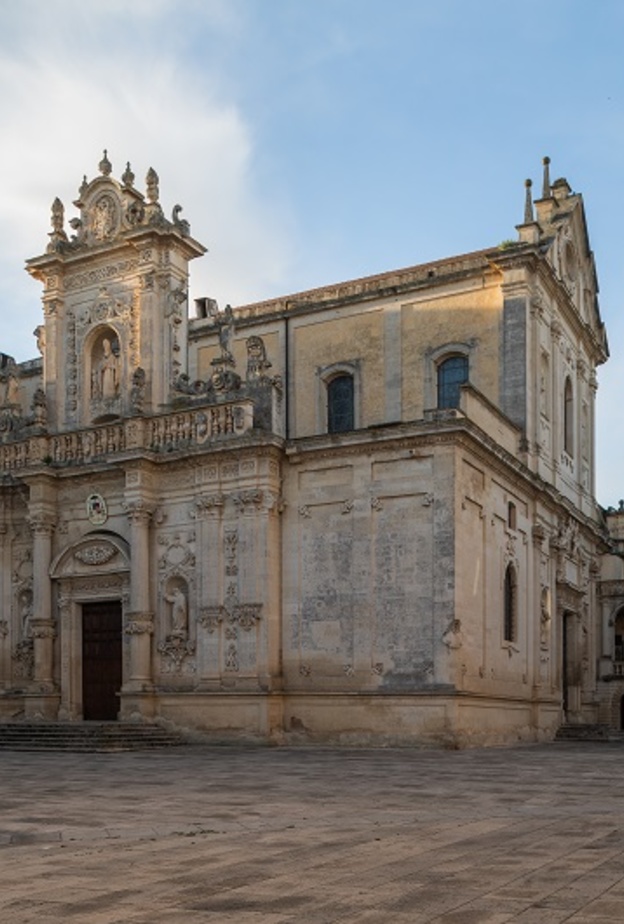 مدينة Lecce الإطالية