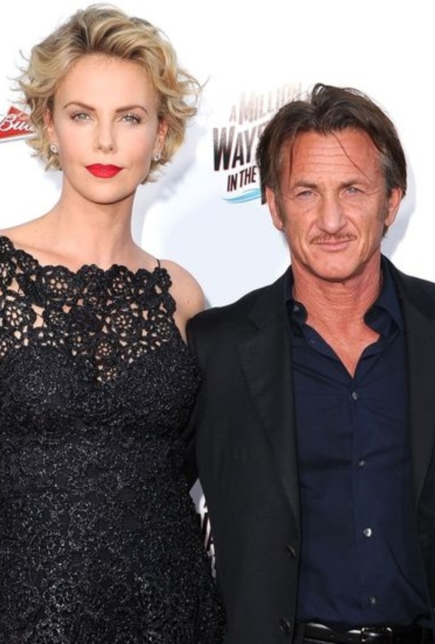 تشارليز ثيرون وشون بن 