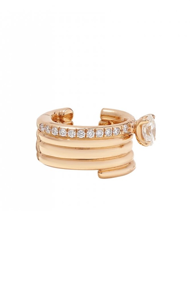 أقراط من ريبوسي Repossi