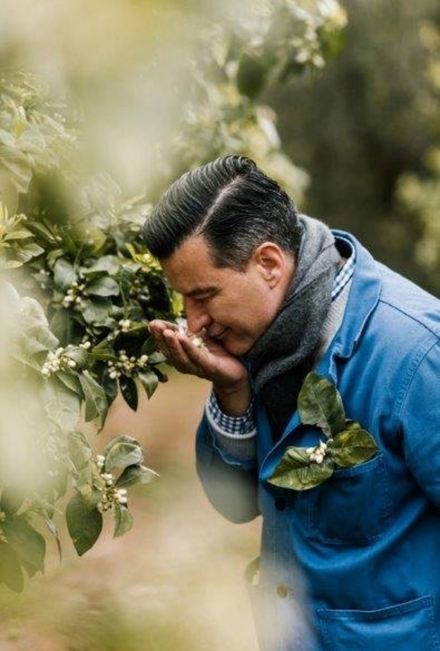  GUERLAIN وزهر البرتقال.. اليكم سرّ صانع العطور