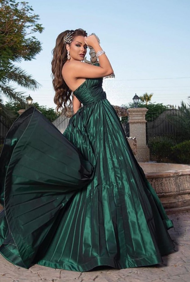 زين كرزون خطوية