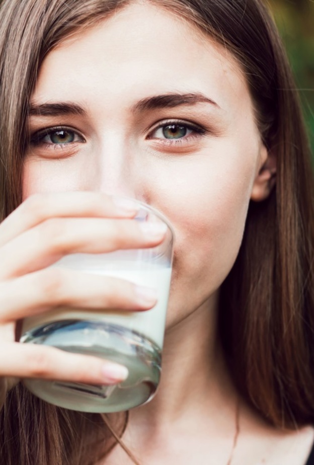 شرب الحليب لا يؤدي الى تطور السرطان