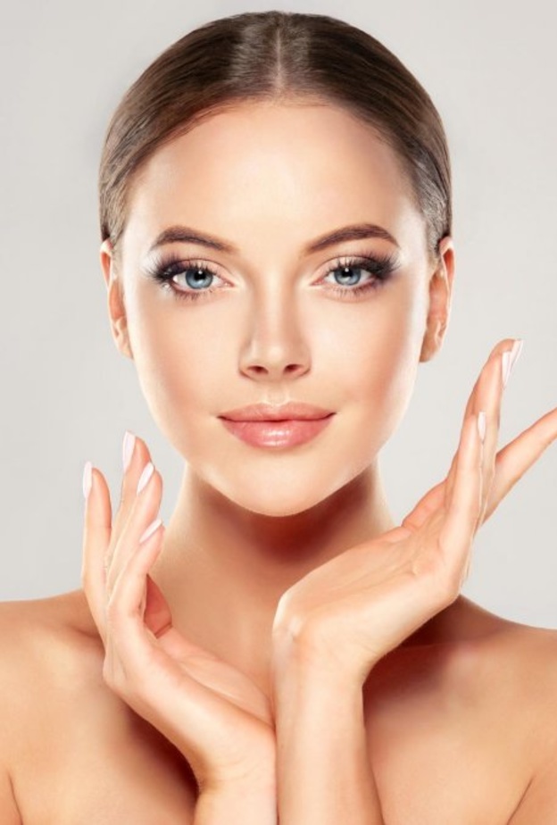  5 وصفات طبيعية لسد مسامات الوجه في 3 ايام