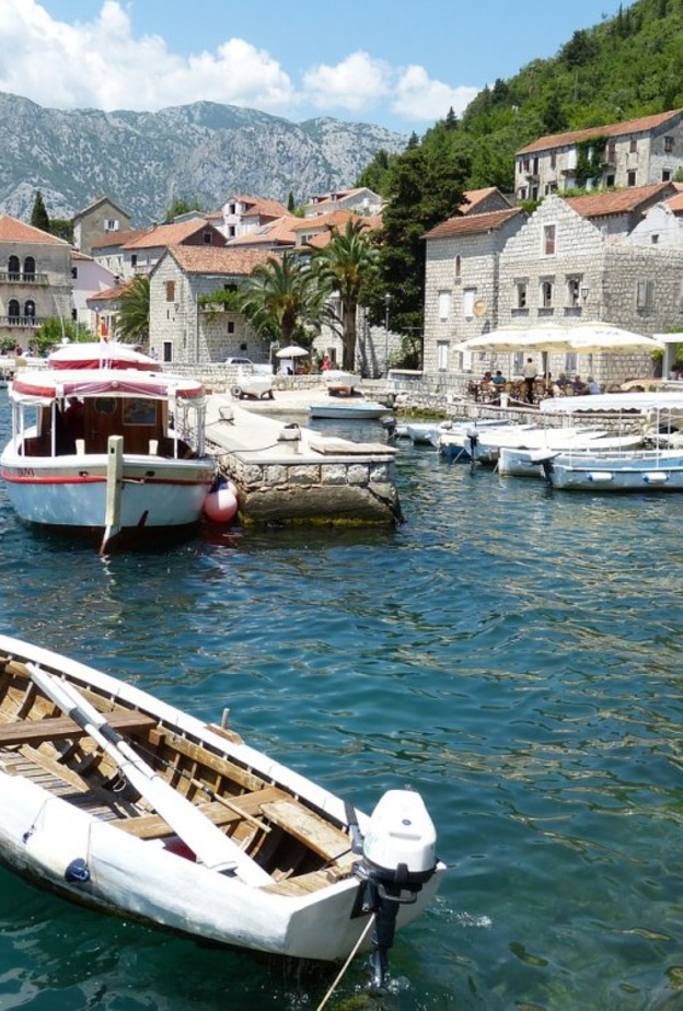 سحر الاستجمام في الجبل الأسود بواسطة falco