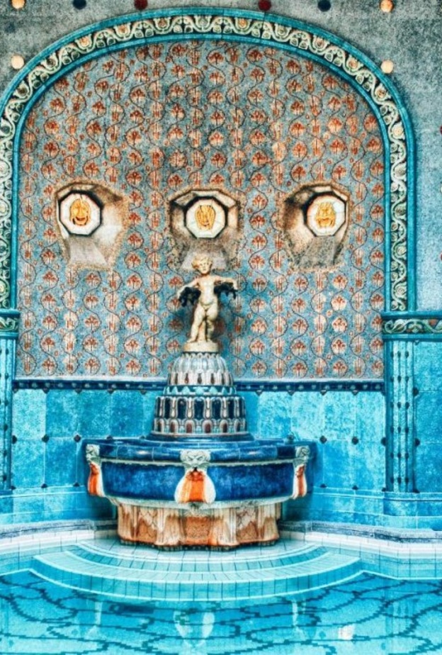 حمام جيليرت الحراري Gellért Thermal Bath بواسطة Joachim Lesne