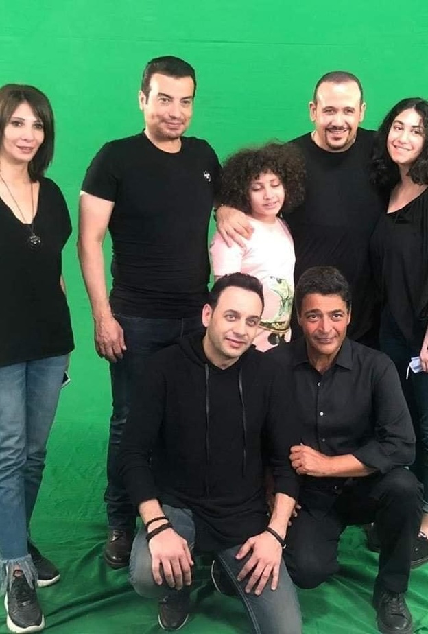 النجوم في كواليس تصوير الكليب 