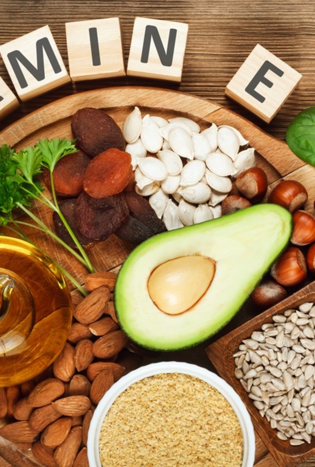 أطعمة غنية بفيتامين اي الحيوي