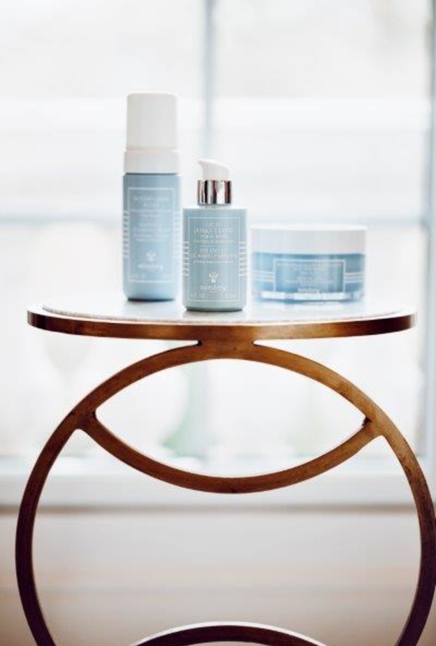  SISLEY تحوّل إزالة الماكياج إلى تجربة فاقة الإرهاف 