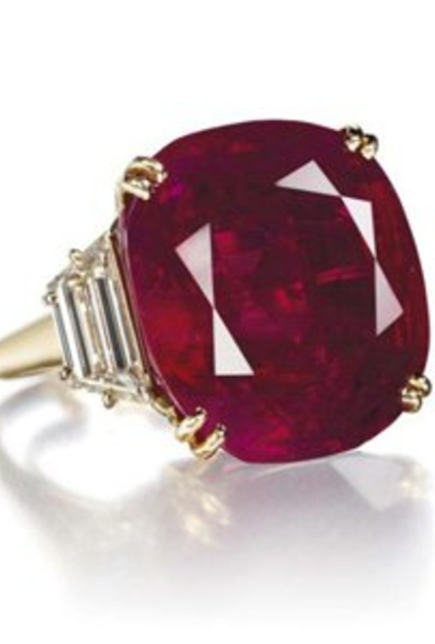 خاتم The Patiño Ruby