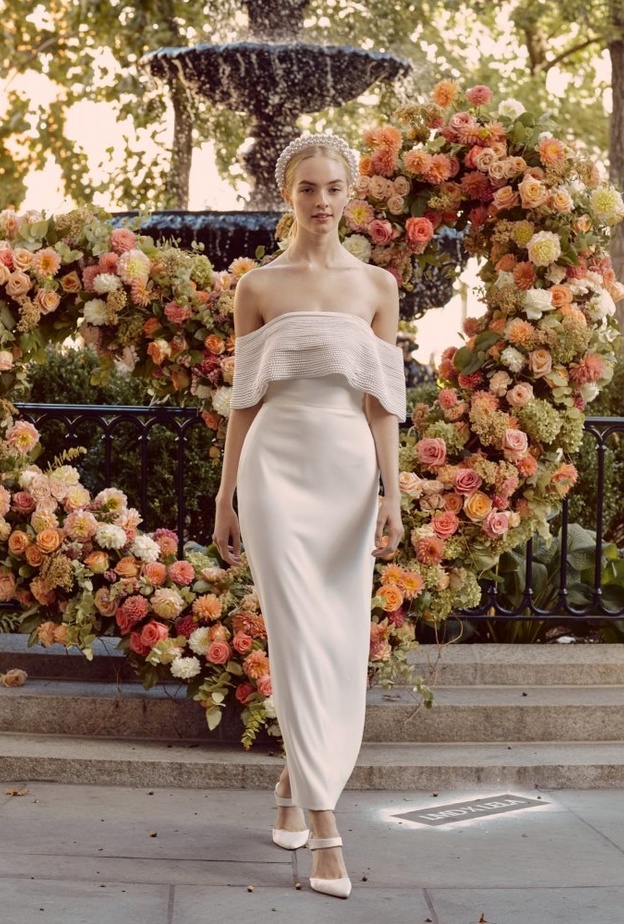  فستان من lela rose