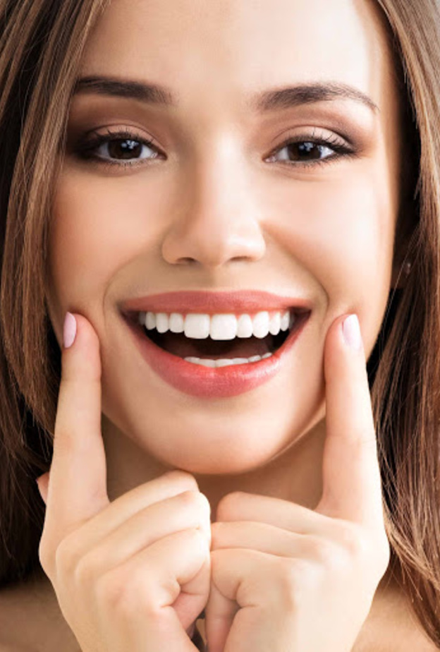 تخلصي من الابتسامة اللثوية من خلال حقن البوتوكس