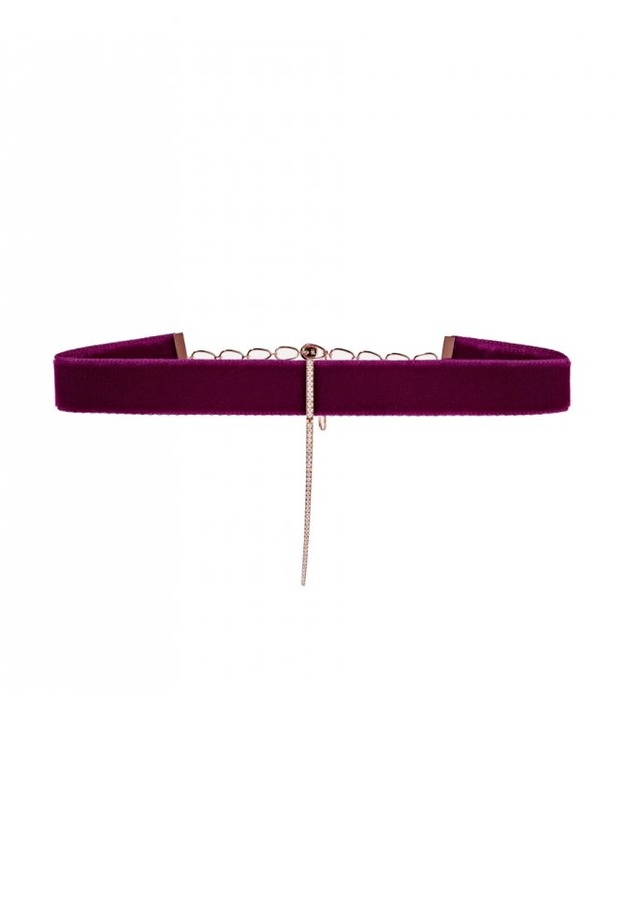 عقد من ديان كورداس Diane Kordas