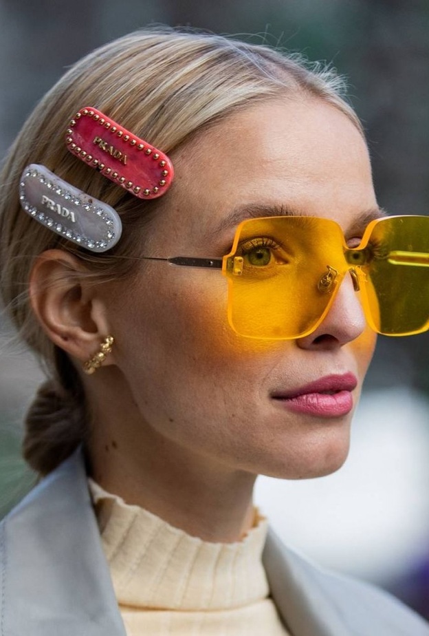 اجمل اكسسوارات شعر الدبابيس الملونة بأسلوب الستريت ستايل