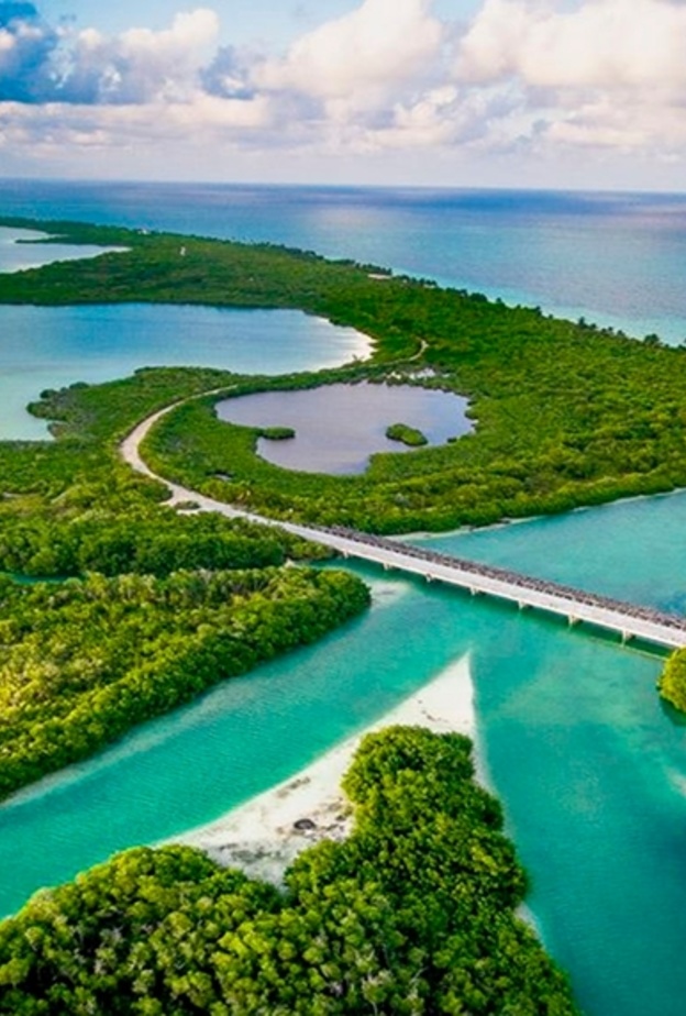 سيان كان SIAN KA’AN بواسطة Alev Takil