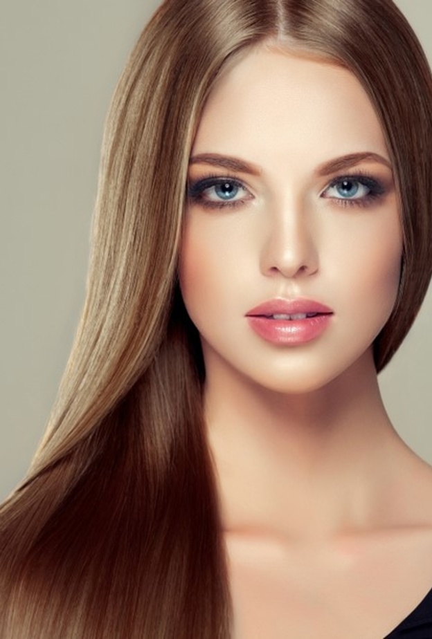  فوائد زيت الافوكادو للشعر