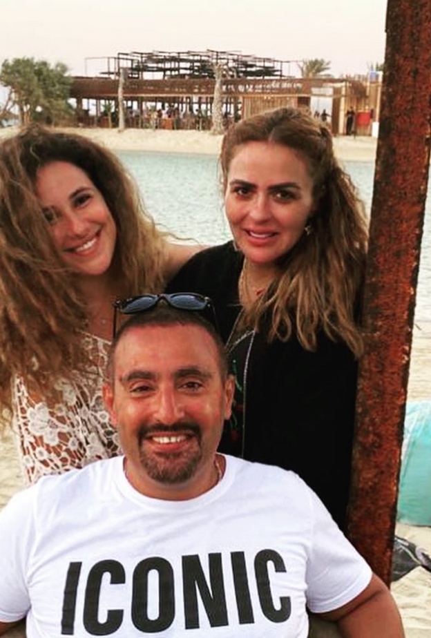 أحمد السقا وزوجته ومها الصغير