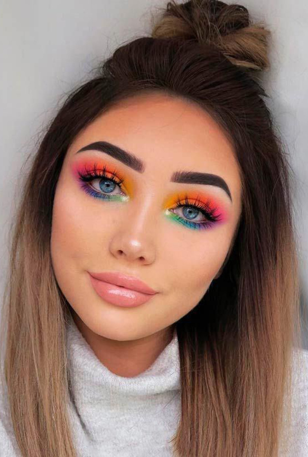  أبرز علب ظلال العيون الملونة لهذا الموسم