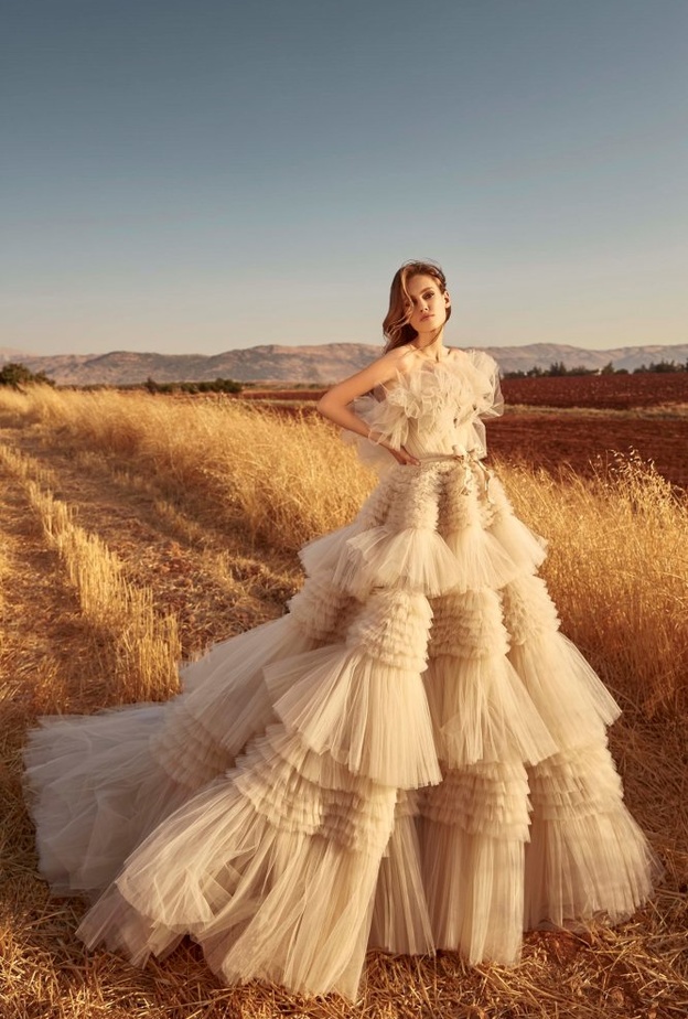  فساتين زفاف للعروس العصرية من مجموعة زهير مراد