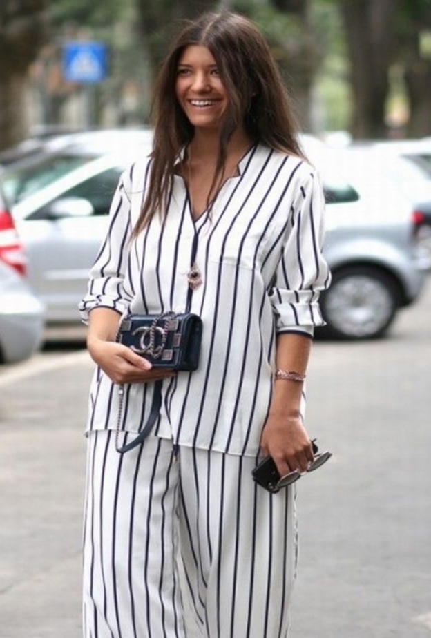 اعتمدي تنسيق مخطط بشكل طولي في حال رغبت أن تحصلي على اطلالة أكثر نحافة