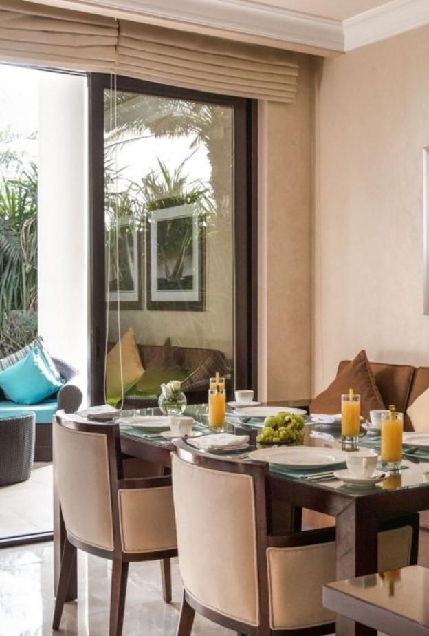 باقة عروض حصرية من "جميرا زعبيل سراي".. تمتع    بمرافقه الفاخرة على الشاطئ