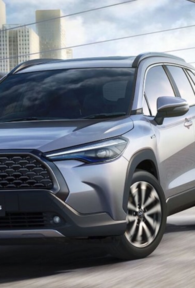 تويوتا تفاجئ عشاقها بنسخة كروس أوفر من Corolla الشهيرة