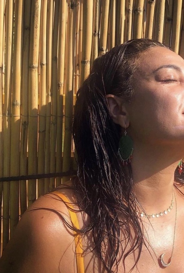 هند صبري تستمتع بأجواء إيجابية صيفية بامتياز