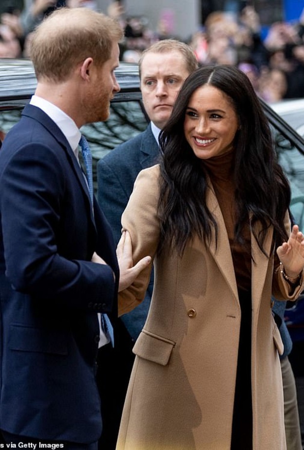  قرار هاري وميغان غير خطط الأمير تشارلز