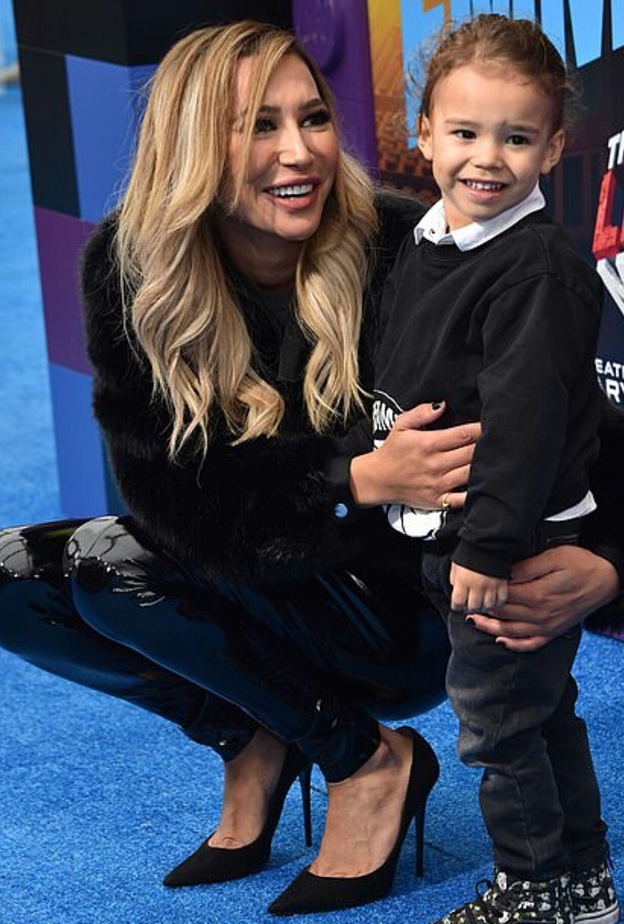 نايا ريفيرا و ابنها 