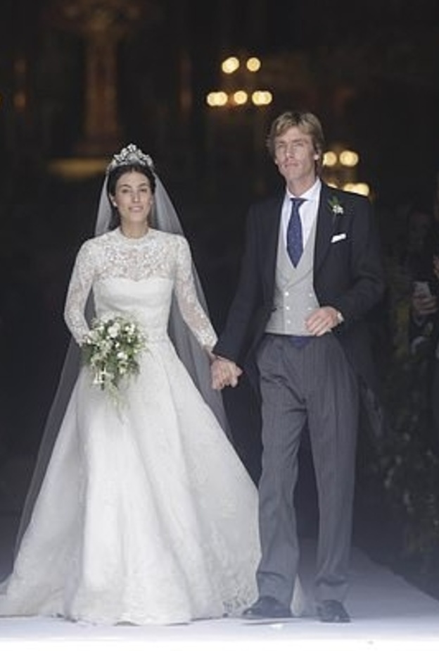 الأمير كريستيان وزوجته أليساندرا يقيمان حاليا في مدريد