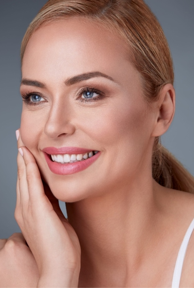 احصلي على بشرة نضرة خالية من حب الشباب من خلال افيرم ليزر