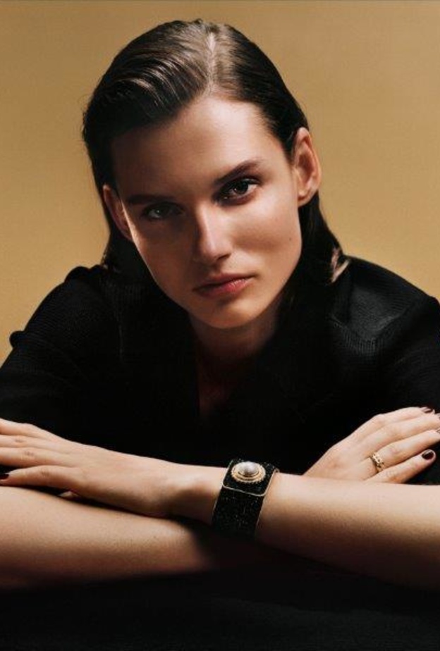  ساعات MADEMOISELLE PRIVÉ BOUTON.. أهلاً بكم بعالم أزرار CHANEL