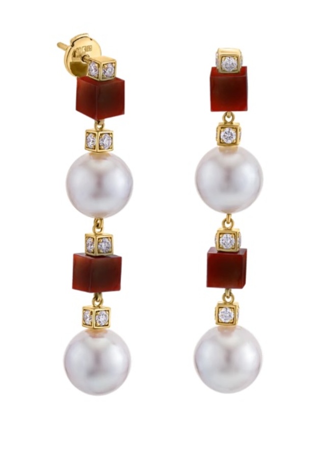 أقراط لؤلؤ مع أحجار الكارنيليان والماس من مجوهرات MKS 