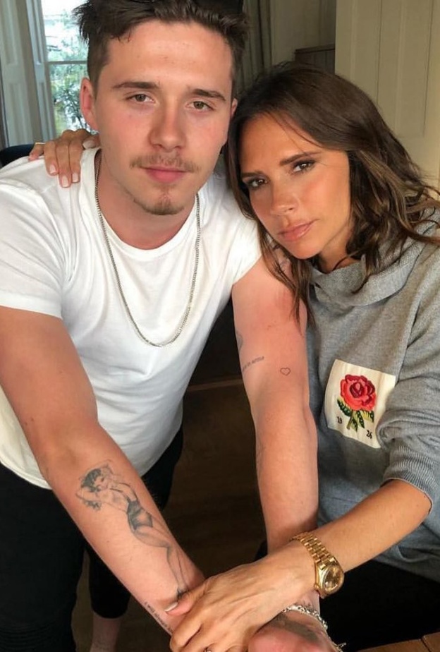  فيكتوريا بيكهام تعتزم حرمان ابنها الأكبر بروكلين بيكهام من الميراث