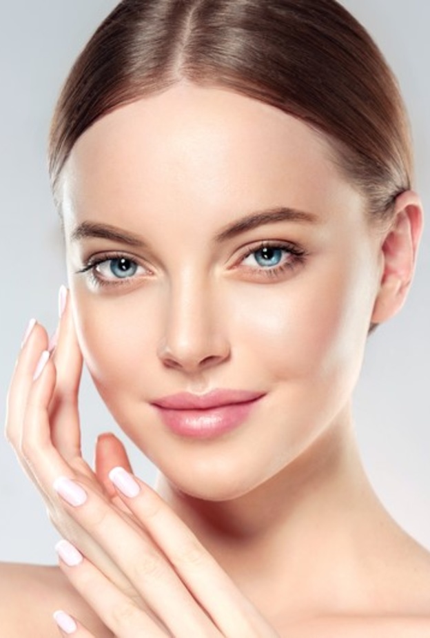 طريقة عمل ماسك الفراولة والزبادي لتفتيح البشرة