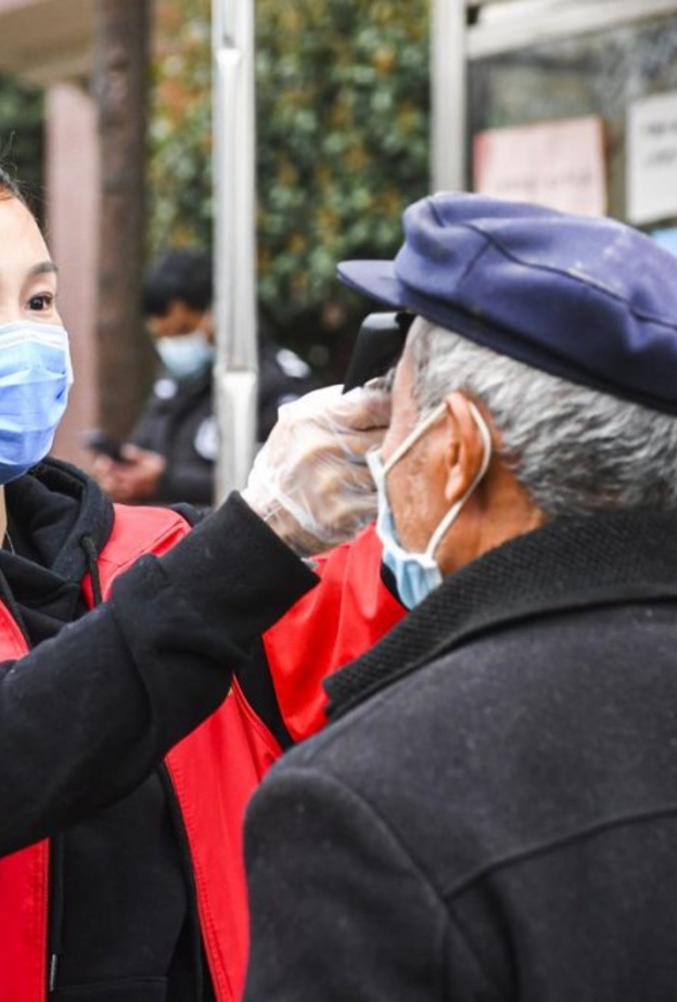 كبار السن هم الأكثر عرضة للوفاة بسبب كورونا