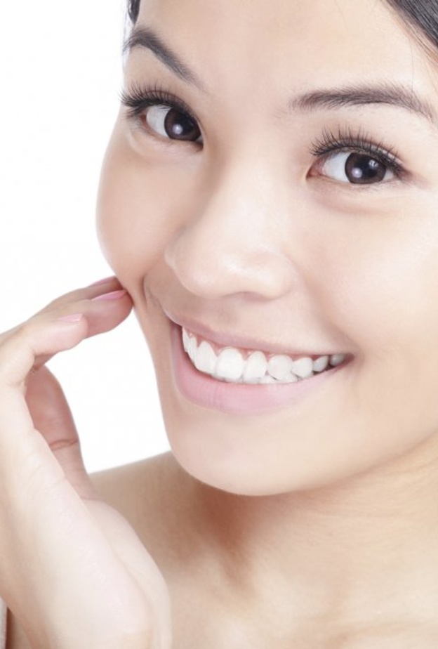 خلطات طبيعية لتبييض الاسنان من اول مرة في المنزل