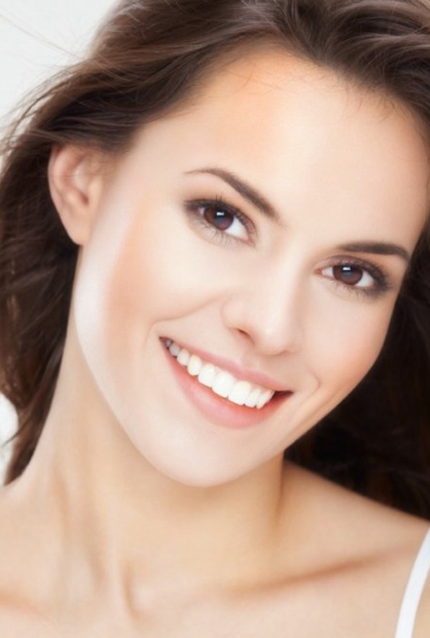 تخلصي من تصبغات الجلد واحصلي على بشرة نضرة من خلال تقنية الليزر