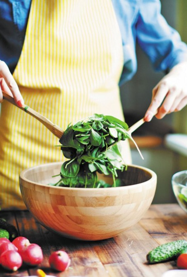  رجيم الخس والجرجير لإنقاص وزن العروس قبل الزفاف