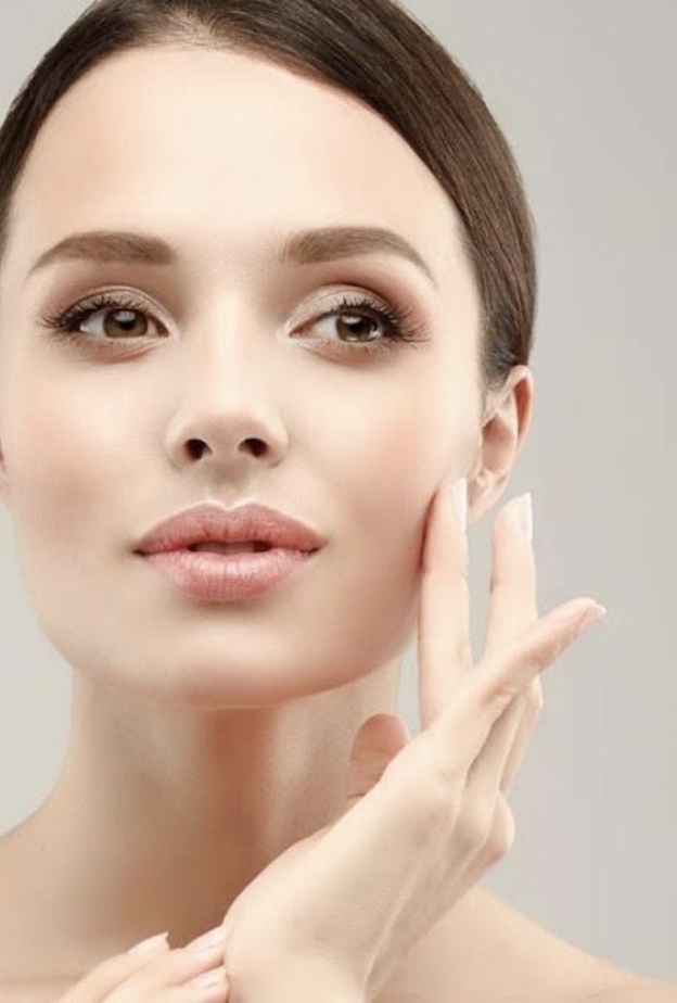 طريقة الحفاظ على مرونة بشرتك بالطرق الطبيعية