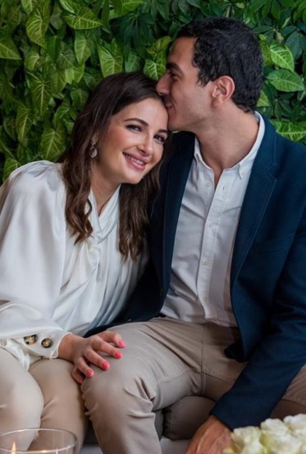 خطوبة شام الذهبي